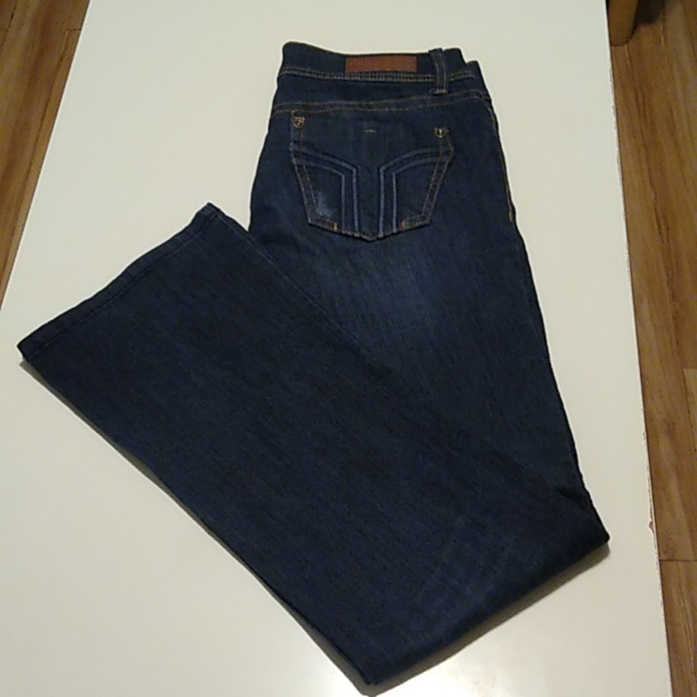 Beautiful blue jeans in excellent condition